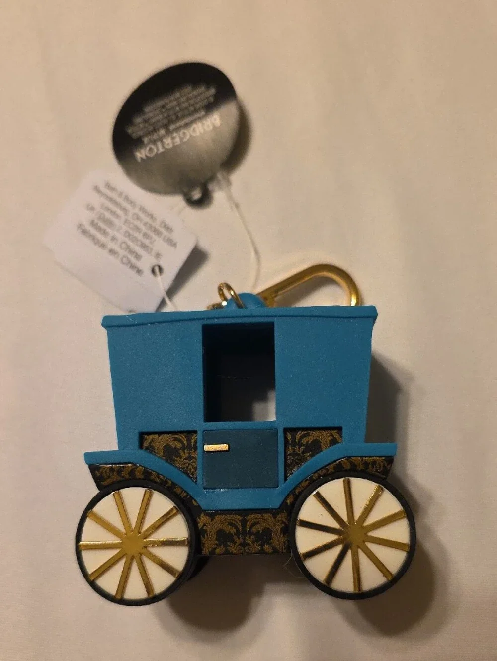 Bath & Body Works Bridgerton Carriage Key/Bag Pocketbac